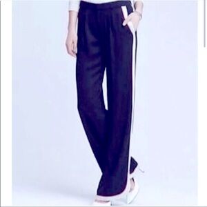 Banana Republic Pants with side stripe, curved hem